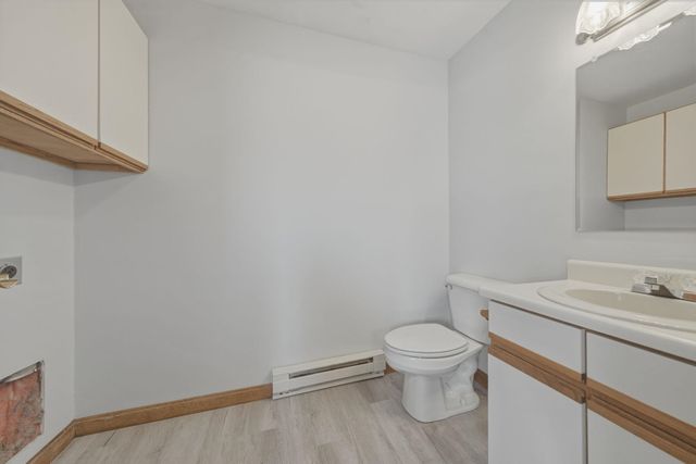 336 Intervale Rd Apt E4, Gilford, NH 03249