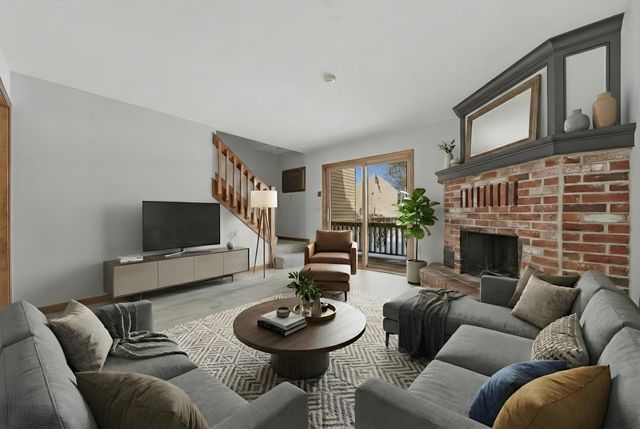 336 Intervale Rd Apt E4, Gilford, NH 03249