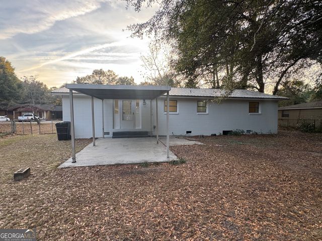 110 Pinecone Drive, East Dublin, GA 31027