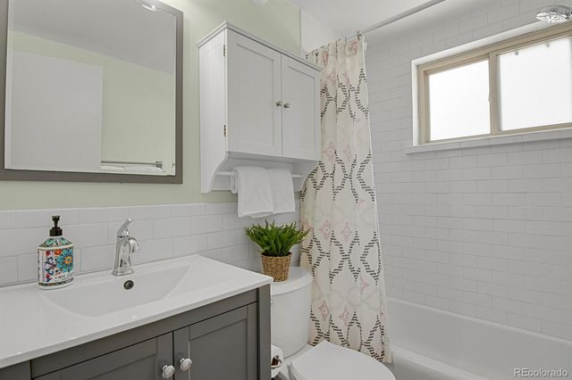 3290 W Fairview Place, Denver, CO 80211
