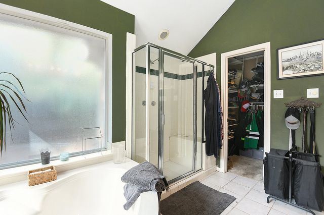 5924 Canberra Lane, Arlington, TX 76017