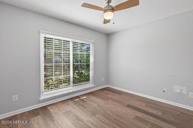 980 N LILAC Loop, St. Johns, FL 32259