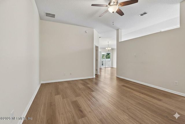 980 N LILAC Loop, St. Johns, FL 32259