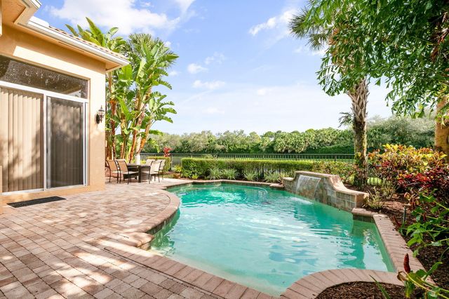 130 Andalusia Way, Palm Beach Gardens, FL 33418