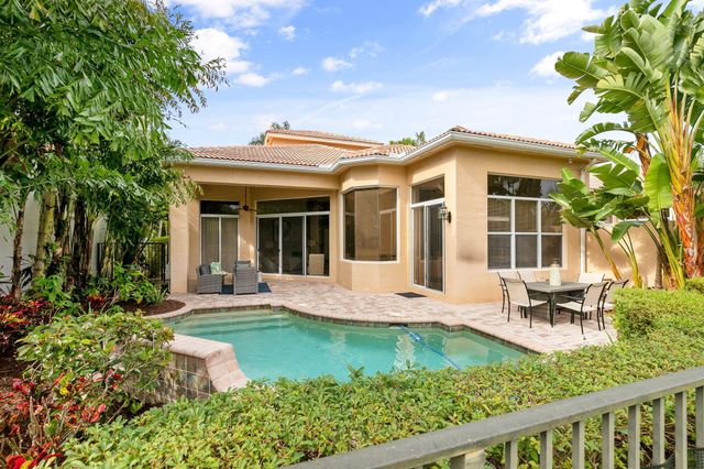 130 Andalusia Way, Palm Beach Gardens, FL 33418