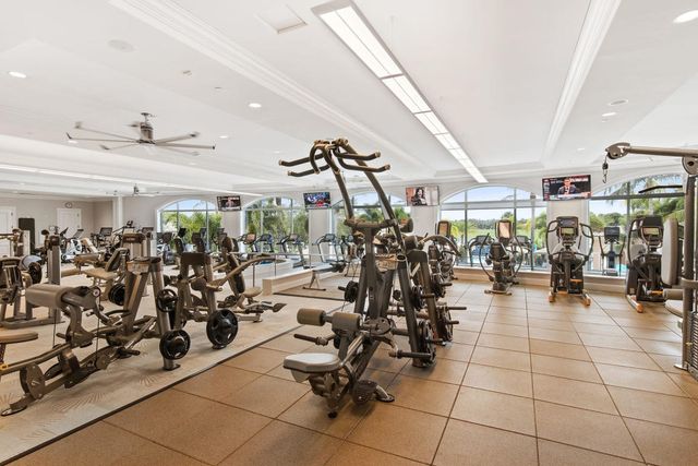 130 Andalusia Way, Palm Beach Gardens, FL 33418