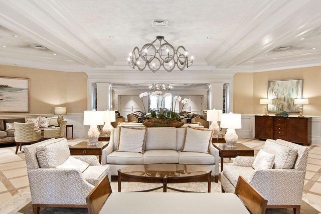 130 Andalusia Way, Palm Beach Gardens, FL 33418