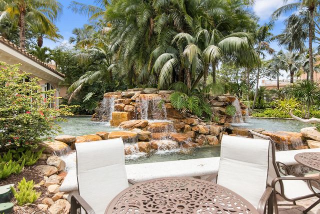 130 Andalusia Way, Palm Beach Gardens, FL 33418