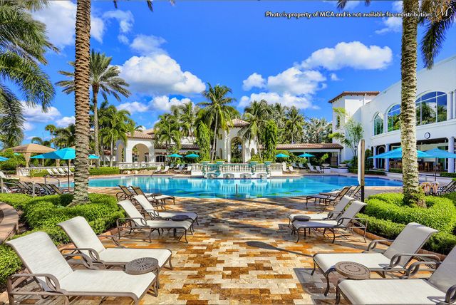 130 Andalusia Way, Palm Beach Gardens, FL 33418