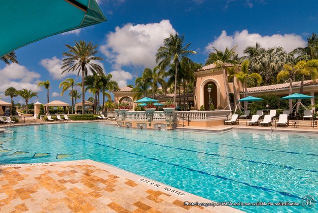 130 Andalusia Way, Palm Beach Gardens, FL 33418