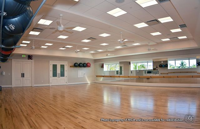 130 Andalusia Way, Palm Beach Gardens, FL 33418