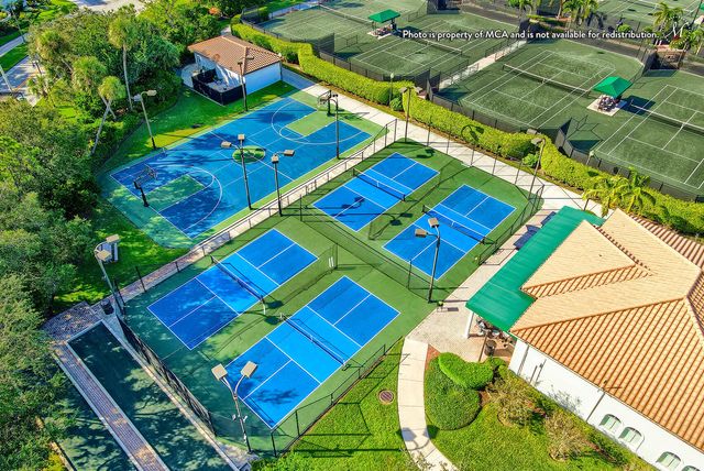 130 Andalusia Way, Palm Beach Gardens, FL 33418