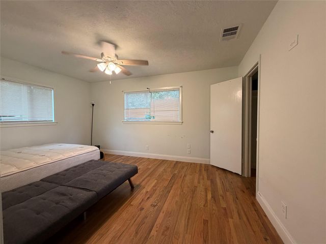 9507 Vogue Lane, Houston, TX 77080