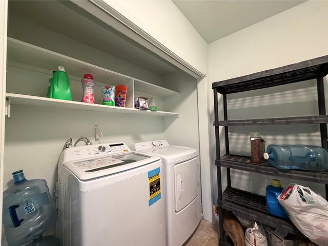 9507 Vogue Lane, Houston, TX 77080