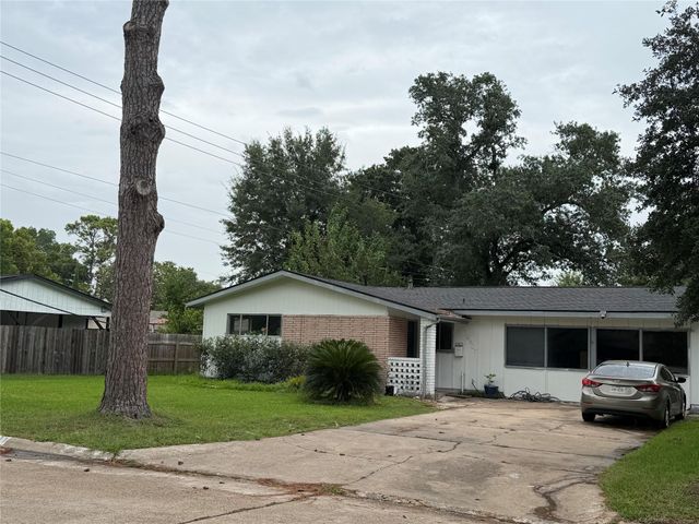 9507 Vogue Lane, Houston, TX 77080