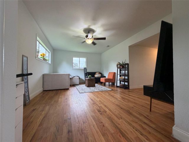 9507 Vogue Lane, Houston, TX 77080