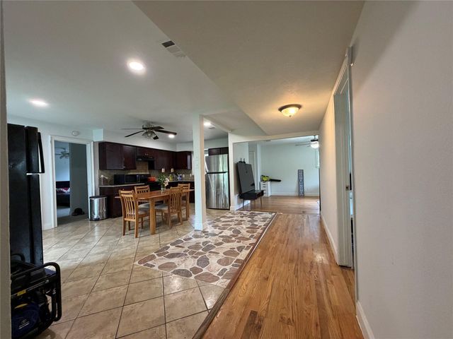 9507 Vogue Lane, Houston, TX 77080