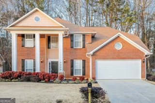 7036 Crestwood Place, Lithonia, GA 30058