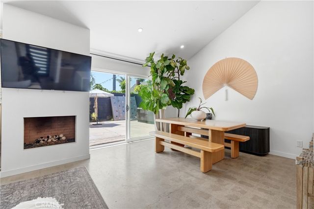 9412 Nautilus Drive, Huntington Beach, CA 92646