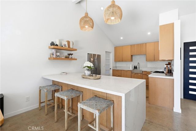 9412 Nautilus Drive, Huntington Beach, CA 92646