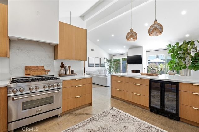 9412 Nautilus Drive, Huntington Beach, CA 92646