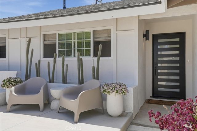 9412 Nautilus Drive, Huntington Beach, CA 92646