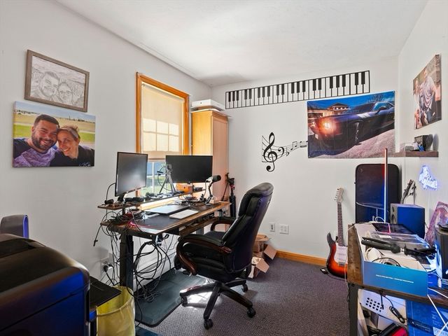 750 Northfield Rd, Lunenburg, MA 01462
