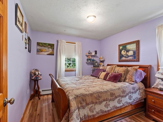 750 Northfield Rd, Lunenburg, MA 01462