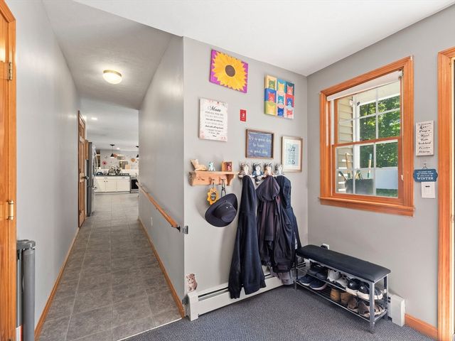 750 Northfield Rd, Lunenburg, MA 01462