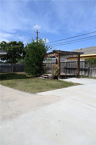 4702 Cobblestone, Corpus Christi, TX 78411