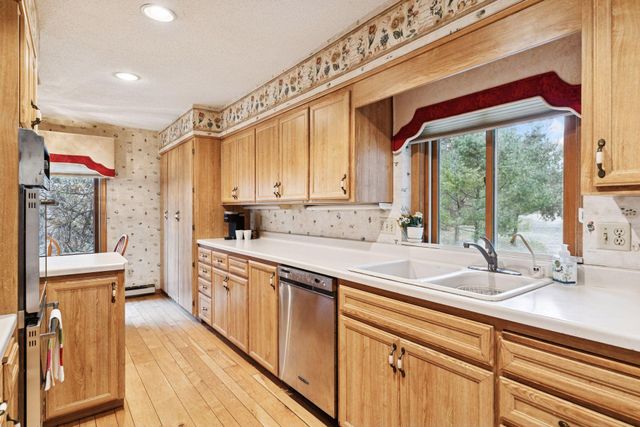 26 Duck Pass Road, North Oaks, MN 55127