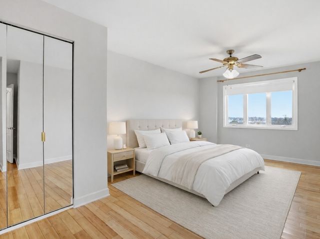 9332 Landings Lane 604, Des Plaines, IL 60016