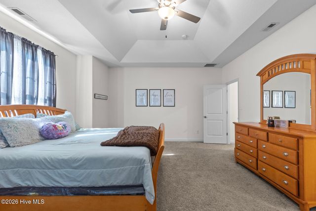 603 Mayapple Lane, Hubert, NC 28539