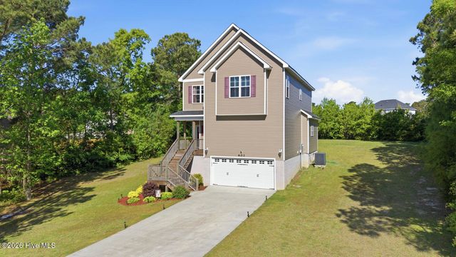 603 Mayapple Lane, Hubert, NC 28539