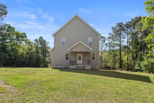 603 Mayapple Lane, Hubert, NC 28539