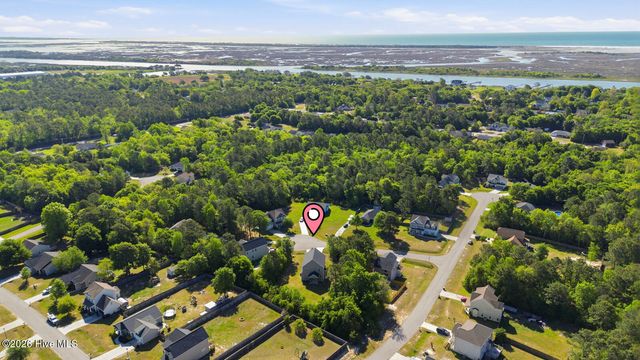 603 Mayapple Lane, Hubert, NC 28539