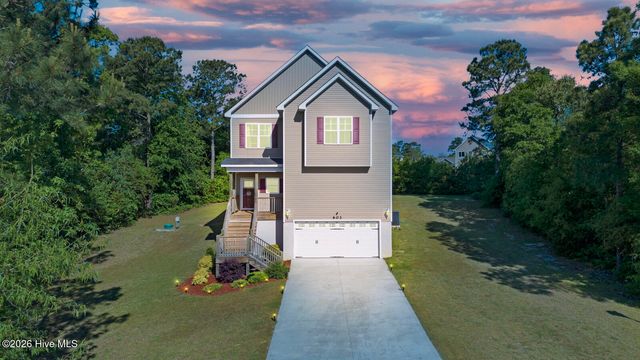 603 Mayapple Lane, Hubert, NC 28539