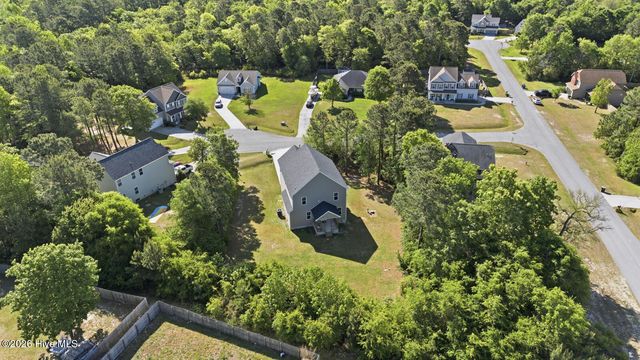 603 Mayapple Lane, Hubert, NC 28539