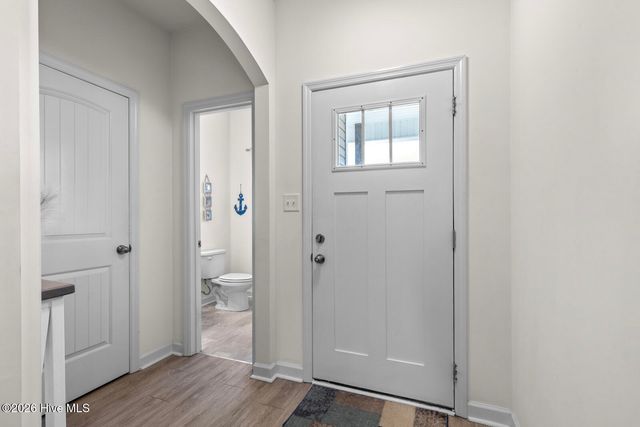 603 Mayapple Lane, Hubert, NC 28539