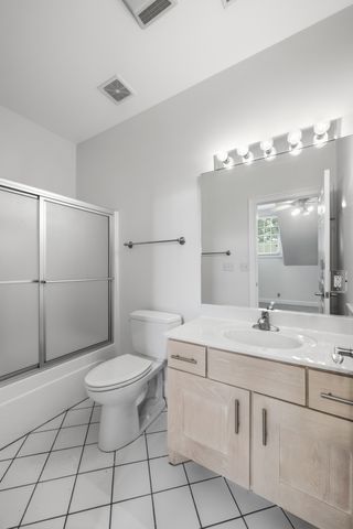 2814B White Oak Dr, Nashville, TN 37215