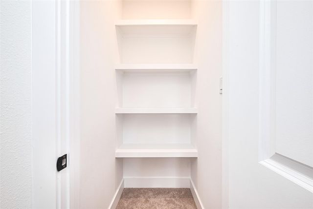 13991 Shoreline Drive, Willis, TX 77318