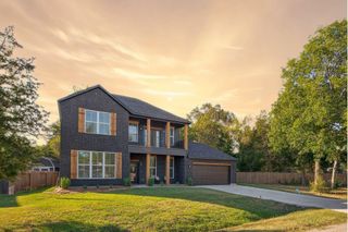 13991 Shoreline Drive, Willis, TX 77318