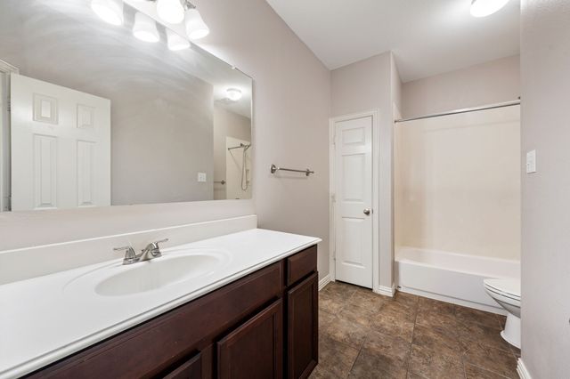 419 Florence Drive, Fate, TX 75087