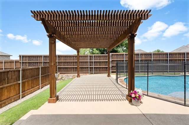 419 Florence Drive, Fate, TX 75087