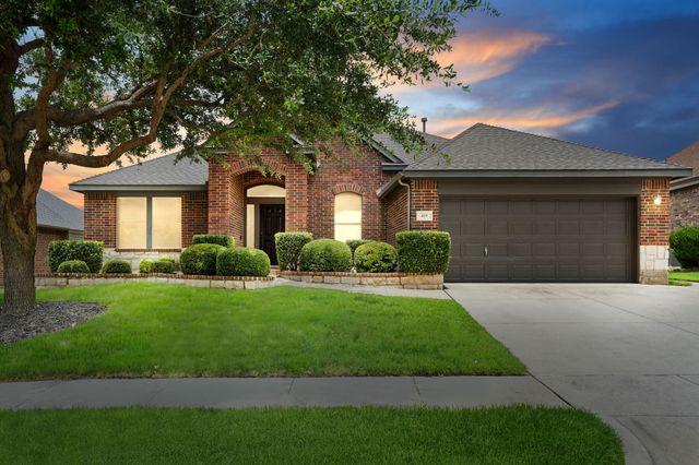 419 Florence Drive, Fate, TX 75087