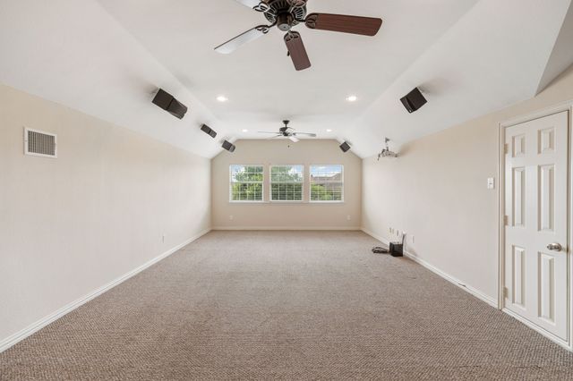 419 Florence Drive, Fate, TX 75087