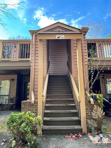 50 Ravencroft Lane, Asheville, NC 28803