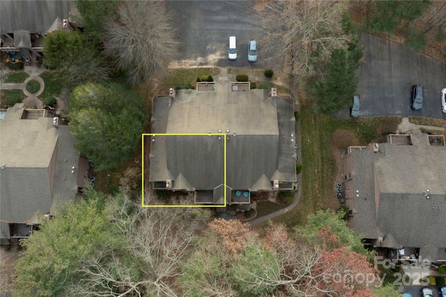 50 Ravencroft Lane, Asheville, NC 28803