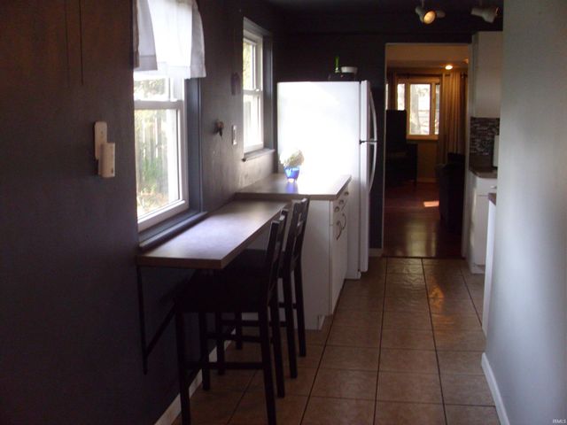 2210 Inglewood Place, South Bend, IN 46616