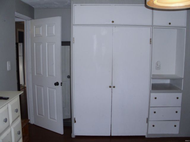 2210 Inglewood Place, South Bend, IN 46616